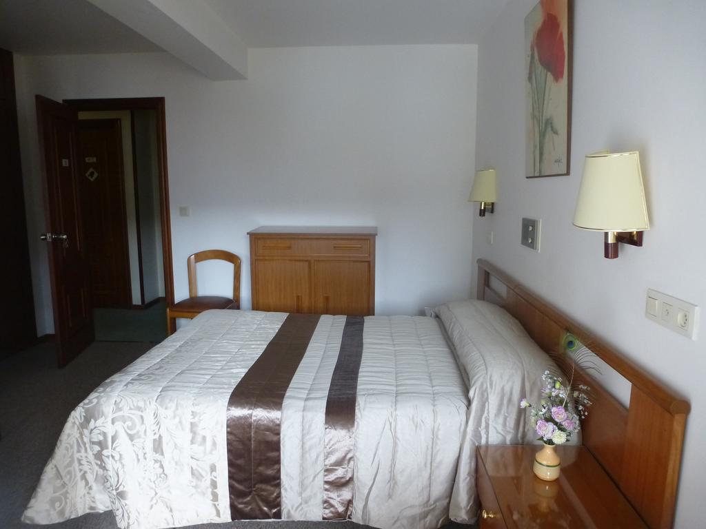 Hostal Palas A Coruña Buitenkant foto